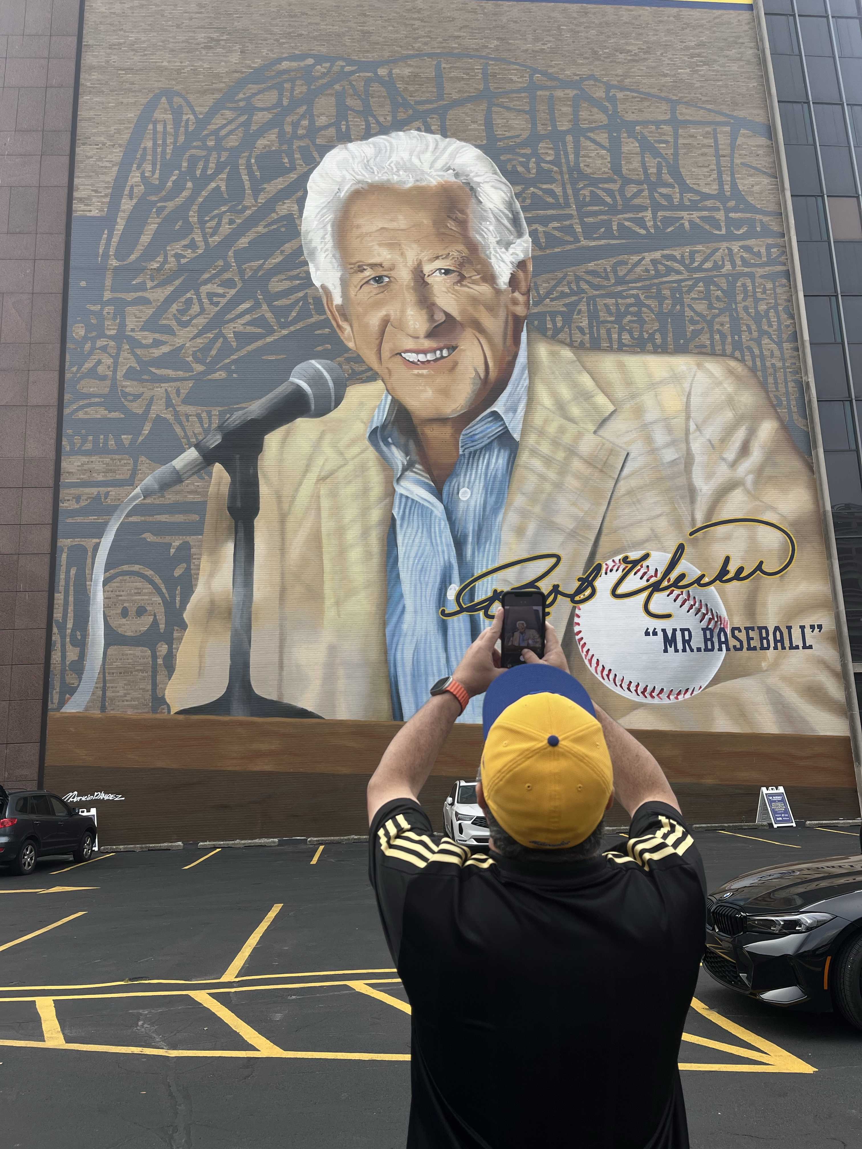 Brewers fans choose special location to watch Championship Parade — New Berlin Community news