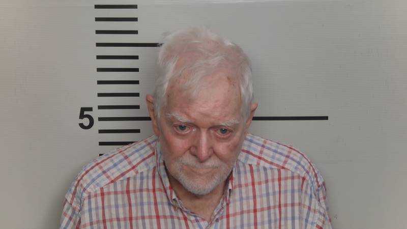 92-year-old accused of trying to kill his wife at senior living home — New Berlin Community news
